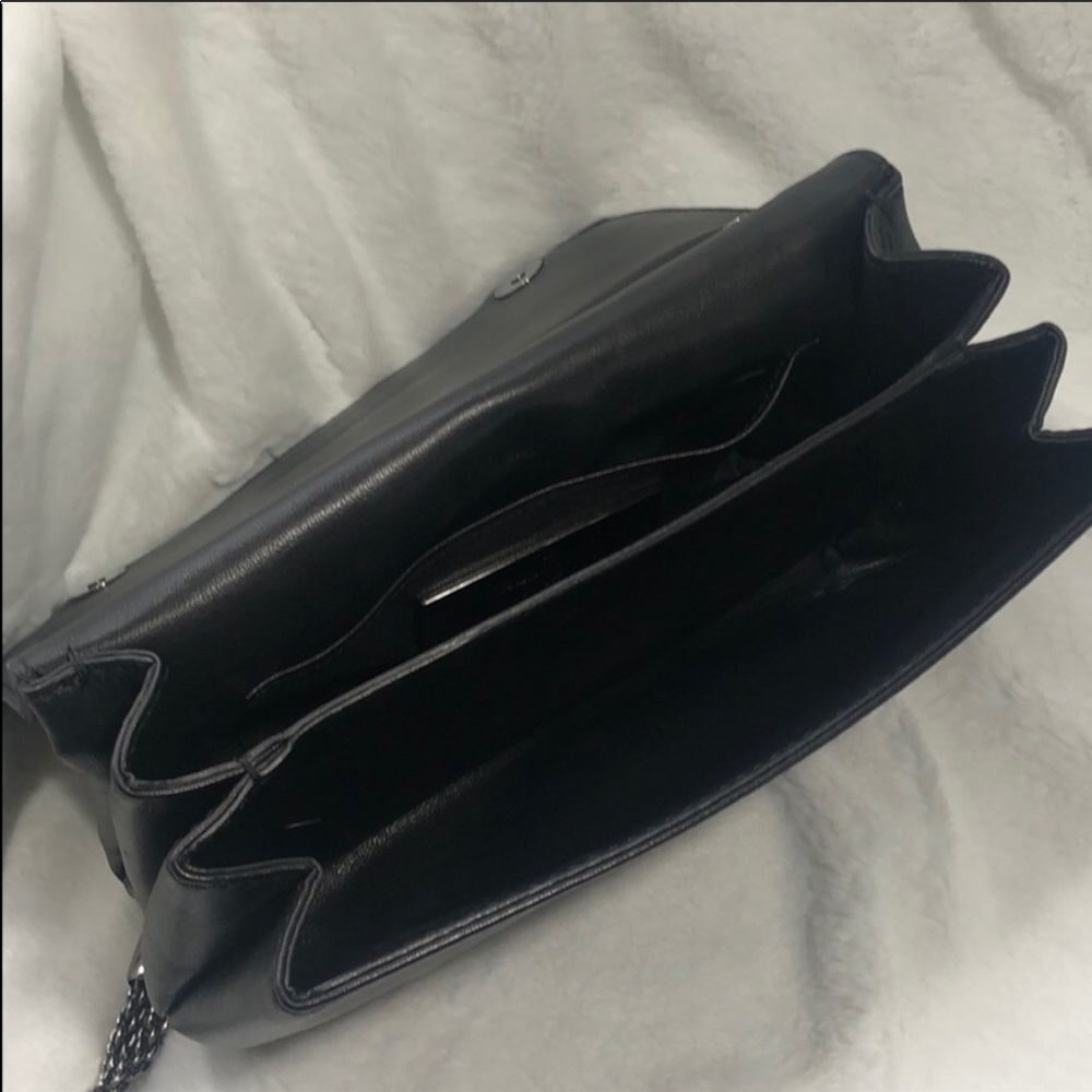 ✨VALENTINO GARAVANI Leather bag✨ - Picture 4 of 9